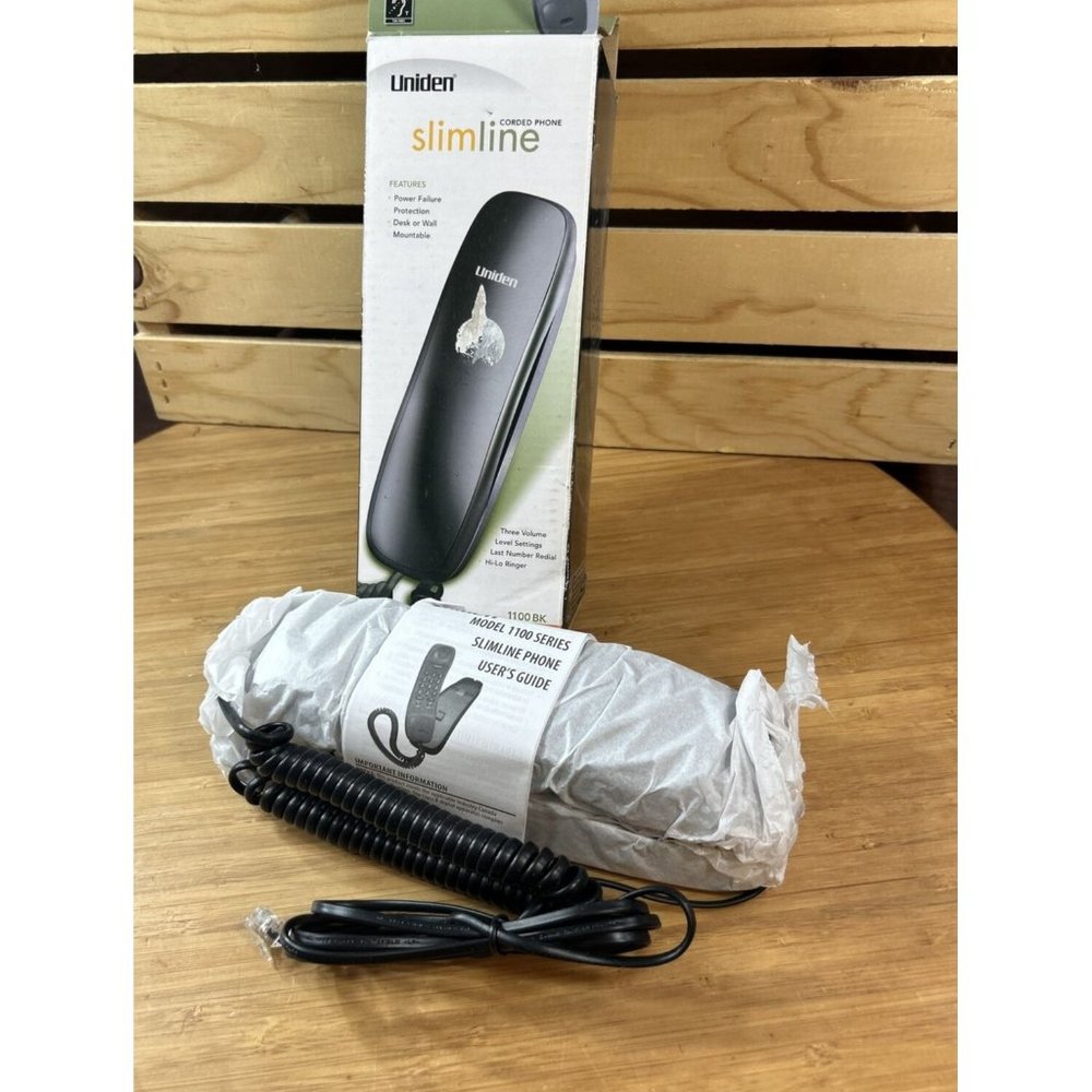 Uniden Slimline 1100BK Black Handheld Single-Line Operation Corded Phone Handset